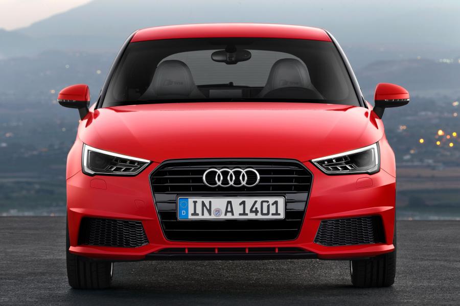  Audi A1 TFSI S-Line (8X) 2014 года  (WW) (фото 4 из 15)